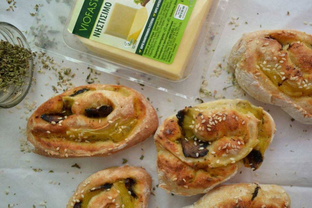 recipe image Ρολά με μανιτάρια και Viofast