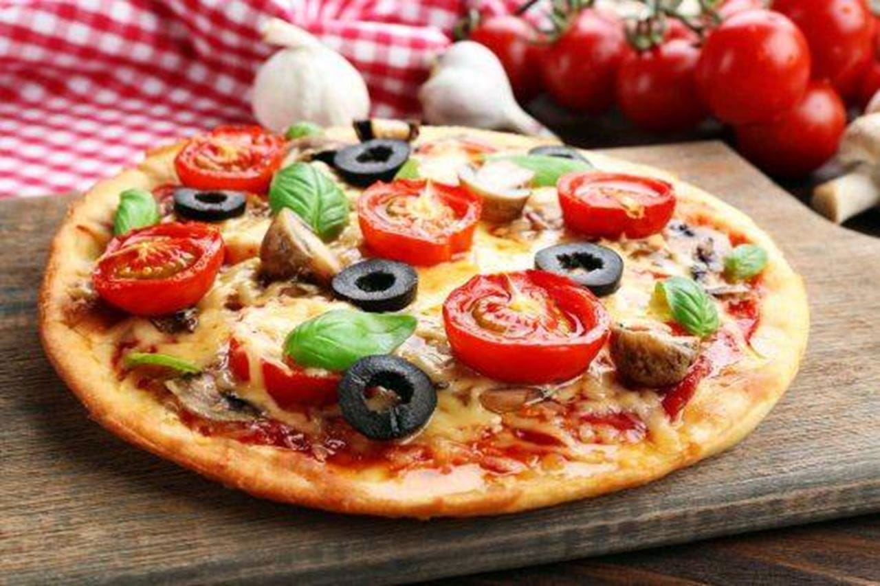 recipe image Πίτσα λαχανικών με Viofast με λιγότερο αλάτι